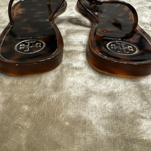 Tory Burch Tortoise Mini Miller Sandals - Picture 4 of 6